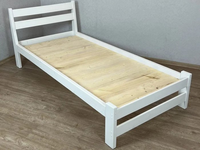 Кровать односпальная Мишка сосновая усиленная со сплошным основанием 90х190 белого цвета - купить Кровати для спальни по цене 13531.0