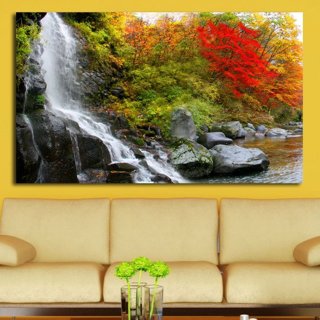 Декоративная картина на холсте: Осенний водопад