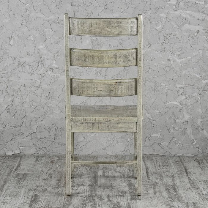 Стул из дерева серого цвета - купить Обеденные стулья по цене 17300.0