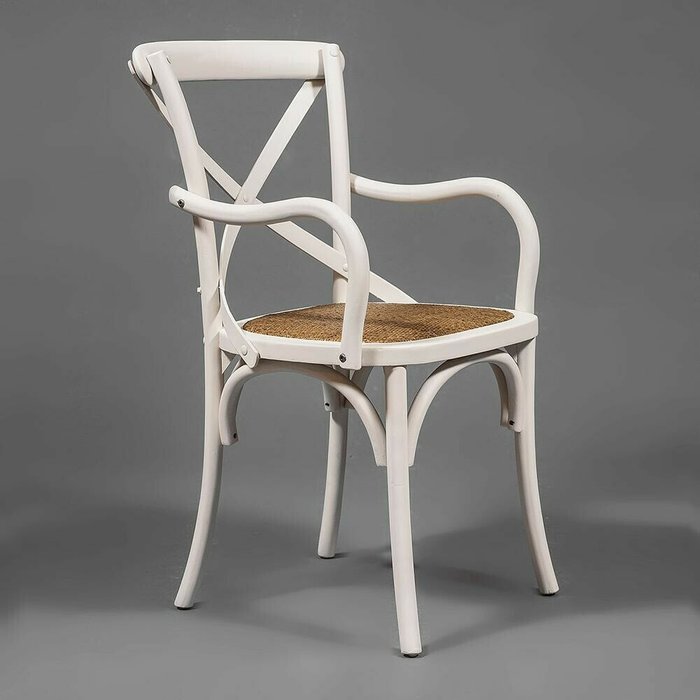 Стул с подлокотниками Cross белого цвета - лучшие Обеденные стулья в INMYROOM