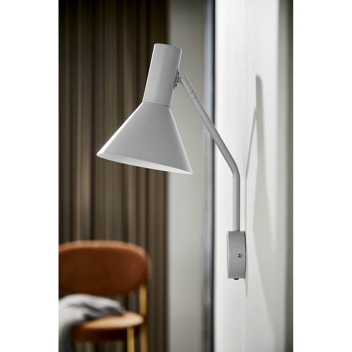 Лампа настенная Lyss светло-серого цвета - лучшие Бра и настенные светильники в INMYROOM