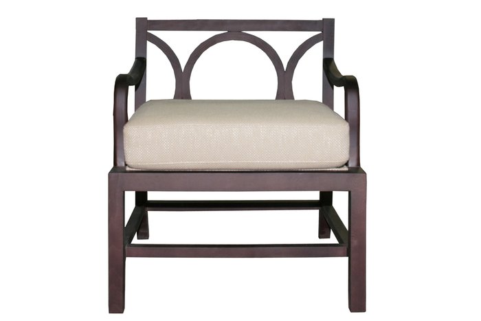 Кресло Carved с деревянными подлокотниками - купить Интерьерные кресла по цене 40705.0