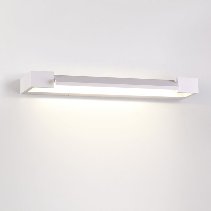 Настенный светодиодный светильник Arno L белого цвета