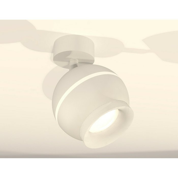 Светильник точечный Ambrella Techno Spot XM1101017 - купить Накладные споты по цене 9498.0
