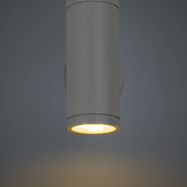 Настенный светильник Unex белого цвета - лучшие Бра и настенные светильники в INMYROOM