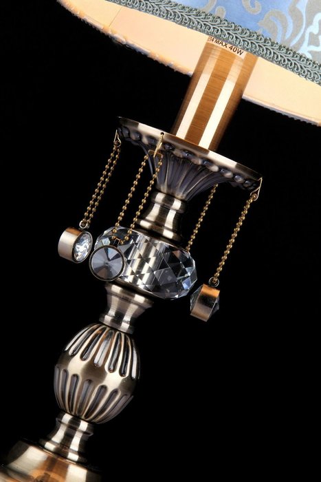 Настольная лампа Vals с голубым абажуром - лучшие Настольные лампы в INMYROOM