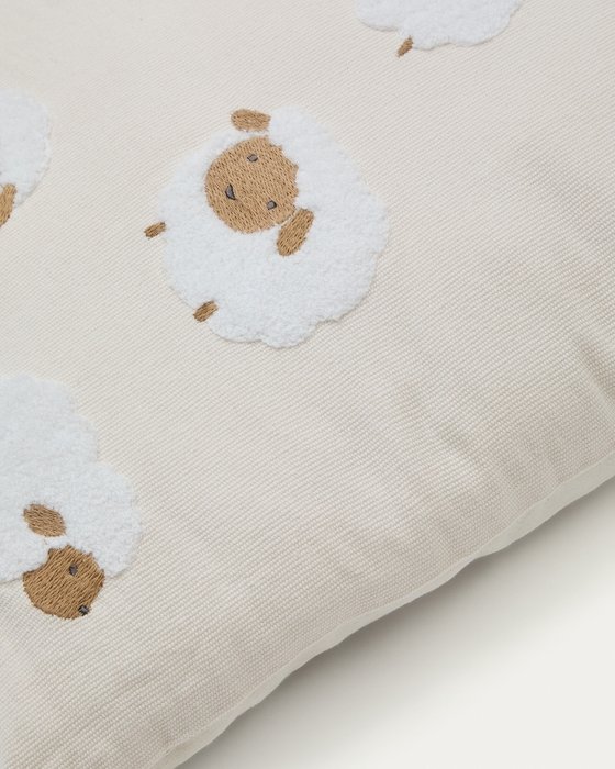 Чехол для подушки Milu 45х45 светло-бежевого цвета - купить Чехлы для подушек по цене 5990.0 Чехол для подушки Milu 45х45 светло-бежевого цвета - купить Чехлы для подушек по цене 5990.0