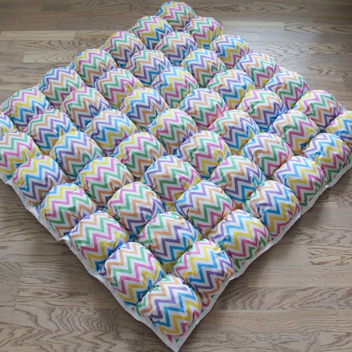 Игровой коврик Бомбон Rainbow Zigzag 110х110 см - лучшие Ковры для детской в INMYROOM