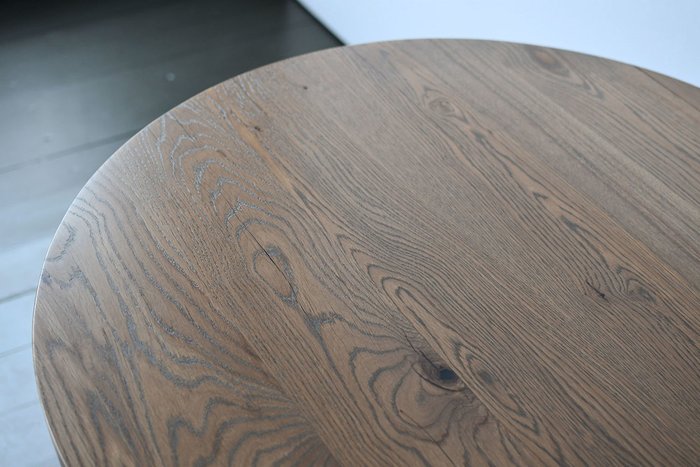Обеденный стол Slab Round черно-коричневого цвета - лучшие Обеденные столы в INMYROOM