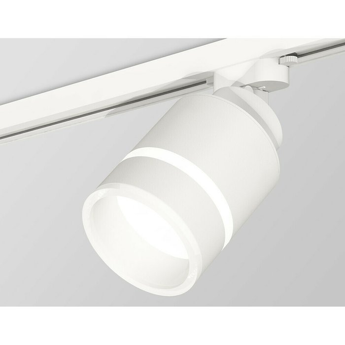 Трековый светильник Ambrella Track System XT8110004 - купить Трековые светильники по цене 6580.0 Трековый светильник Ambrella Track System XT8110004 - купить Трековые светильники по цене 6580.0