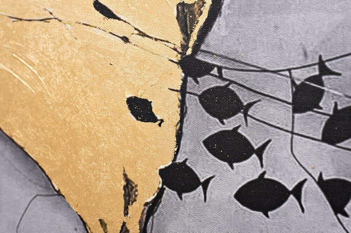 Постер Затмение-2 70х100 серо-золотого цвета - купить Картины по цене 33840.0