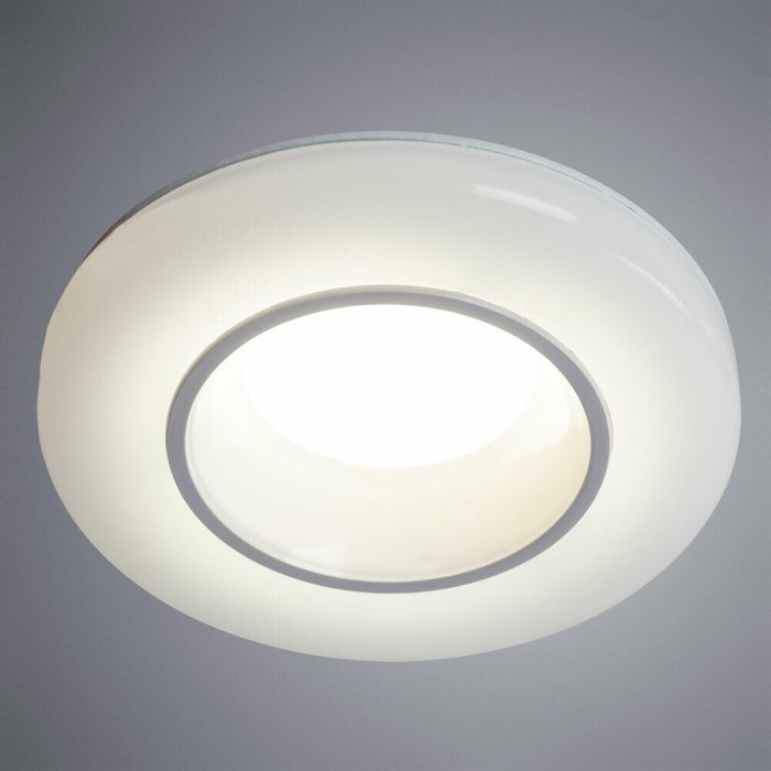 Встраиваемый светильник Alioth белого цвета - купить Встраиваемые споты по цене 590.0