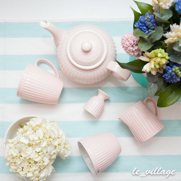 Подставка для яйца Alice pale blue из высококачественного фарфора - купить Прочее (не использовать) по цене 440.0 Подставка для яйца Alice pale blue из высококачественного фарфора - купить Прочее (не использовать) по цене 440.0
