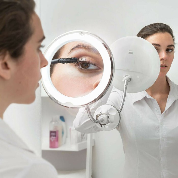 Увеличивающее зеркало со светодиодной подсветкой на гибком рукаве с присоской Mizoom InnovaGoods - купить Настольные зеркала по цене 3442.0