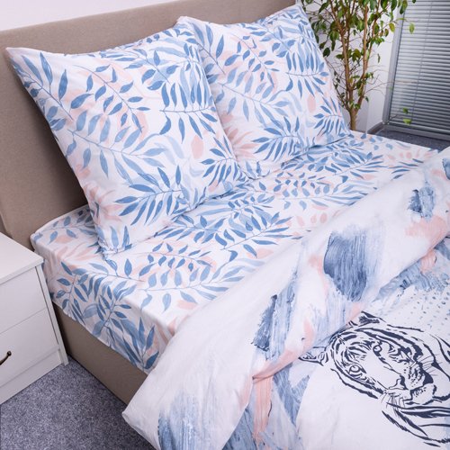 КПБ 'Традиция' дуэт, поплин, 100% хлопок, пл. 118 гр./кв.м., 'Дикие кошки' - лучшие Комплекты постельного белья в INMYROOM