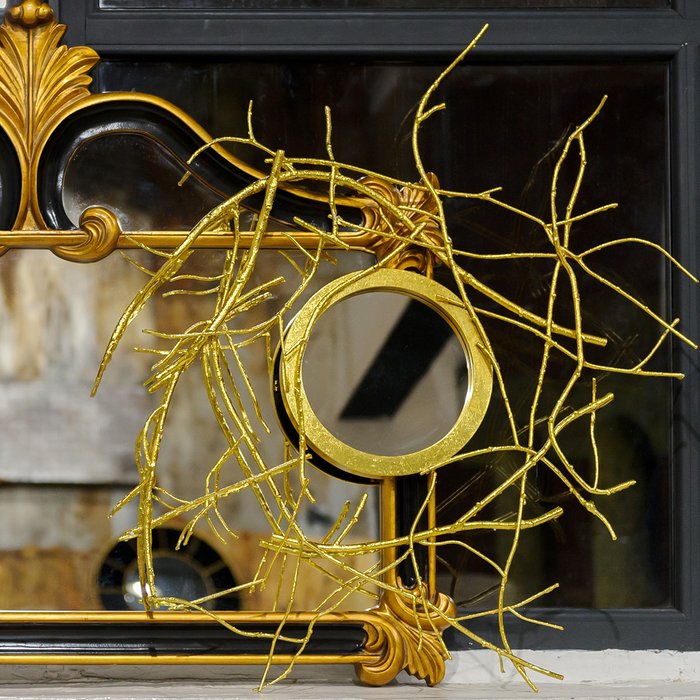 Дизайнерское настенное зеркало Северина в золотистой раме - купить Настенные зеркала по цене 40000.0