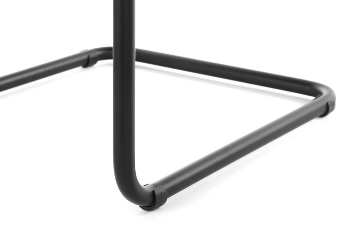 Стул Swing черного цвета - купить Обеденные стулья по цене 34700.0