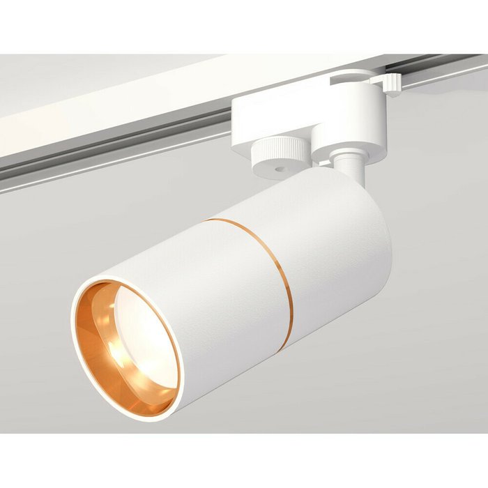 Трековый светильник Ambrella Track System XT6301020 - купить Трековые светильники по цене 3970.0 Трековый светильник Ambrella Track System XT6301020 - купить Трековые светильники по цене 3970.0