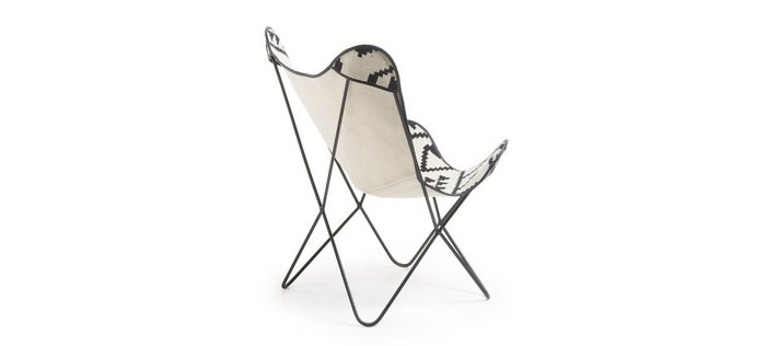  Кресло Julia Grup FLYNN черно-белое  - лучшие Интерьерные кресла в INMYROOM