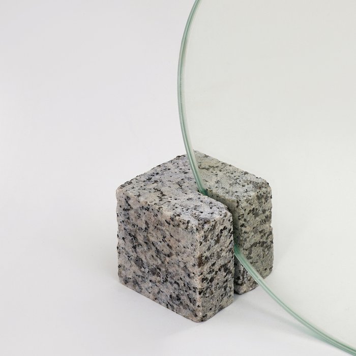 Настольное зеркало Milano c поставкой из натурального камня  - купить Настольные зеркала по цене 2590.0