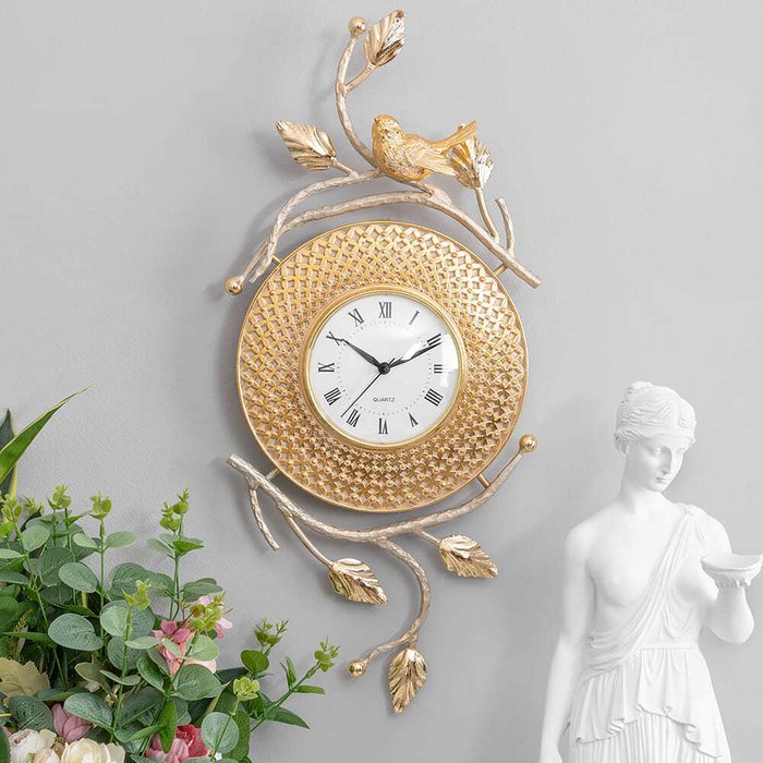 Часы настенные Терра Флер золотого цвета - лучшие Часы в INMYROOM