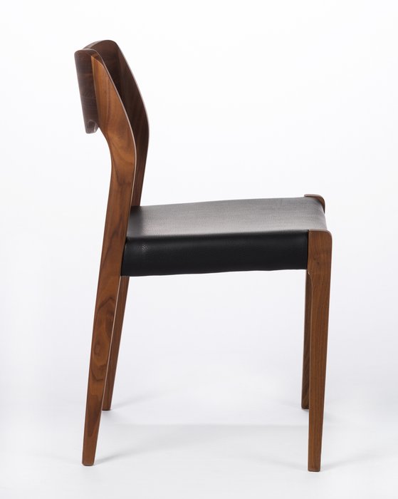Стул Wide темно-коричневого цвета - купить Обеденные стулья по цене 55000.0