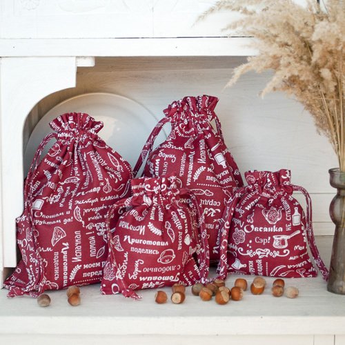 Набор мешочков для хранения 'Правила кухни'(25х35 - 2 шт., 15,5х20 - 2 шт.), рогожка, 100 % хлопок, 'Вишня' - купить Аксессуары для кухни по цене 854