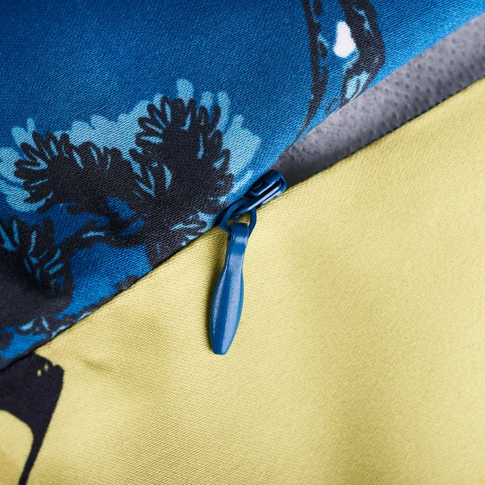 Декоративная подушка Kitayskaya 40х40 желто-синего цвета со съемным чехлом - лучшие Декоративные подушки в INMYROOM