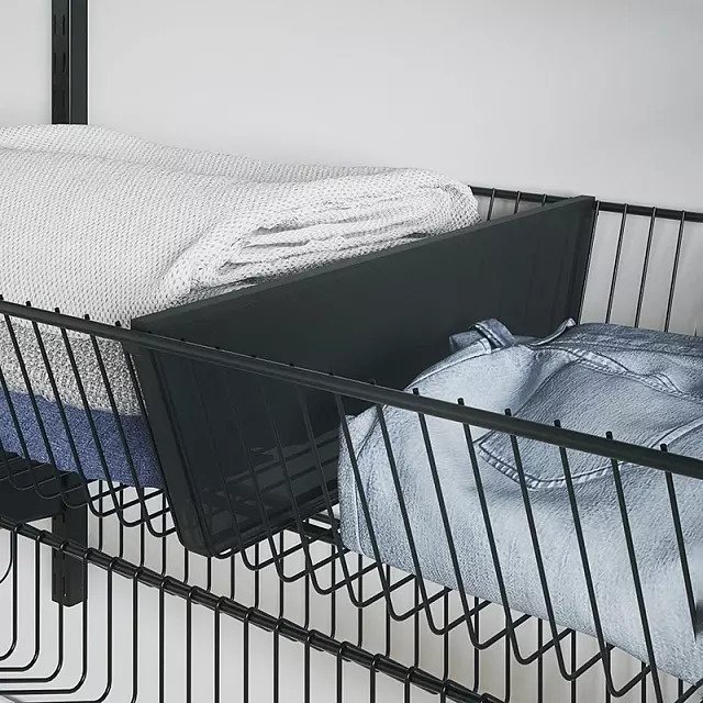 Разделитель для полки-корзины черного цвета - лучшие Комплектующие для гардеробных систем в INMYROOM Разделитель для полки-корзины черного цвета - лучшие Комплектующие для гардеробных систем в INMYROOM