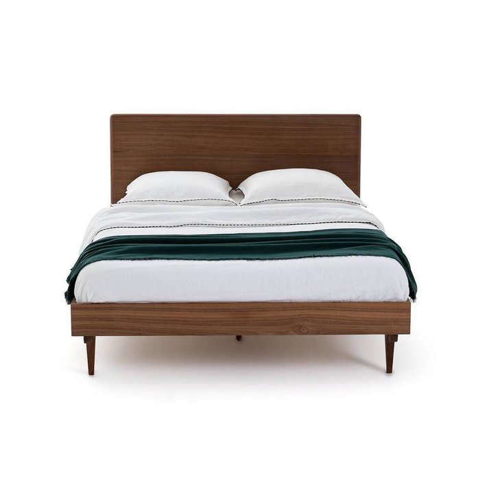 Кровать из орехового дерева с кроватным основанием Dalqui 160x200 коричневого цвета - купить Кровати для спальни по цене 174599.0