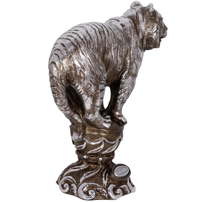 Статуэтка Тигр Мейнард серебряного цвета - лучшие Фигуры и статуэтки в INMYROOM