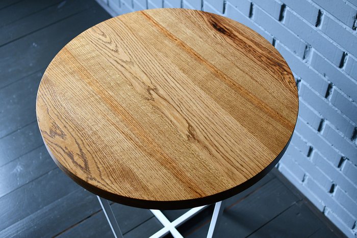 Обеденный стол Slab Round бело-коричневого цвета - лучшие Обеденные столы в INMYROOM