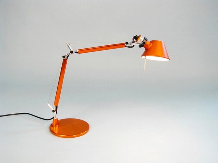 Настольная лампа "Tolomeo Micro" Artemide - лучшие Рабочие лампы в INMYROOM