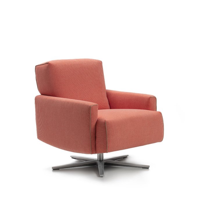 Кресло с низкой спинкой Cubi Queen розового цвета