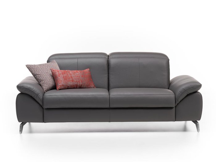 Прямой кожаный диван Logan черного цвета - купить Прямые диваны по цене 322138.0