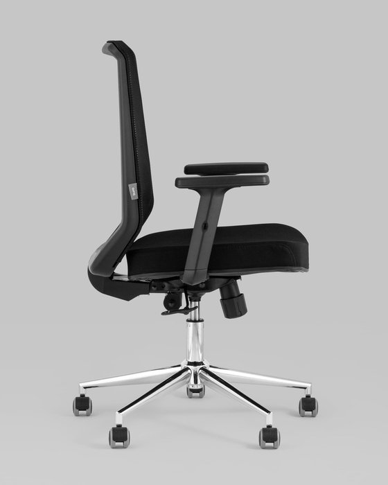 Кресло офисное Names черного цвета - лучшие Офисные кресла в INMYROOM