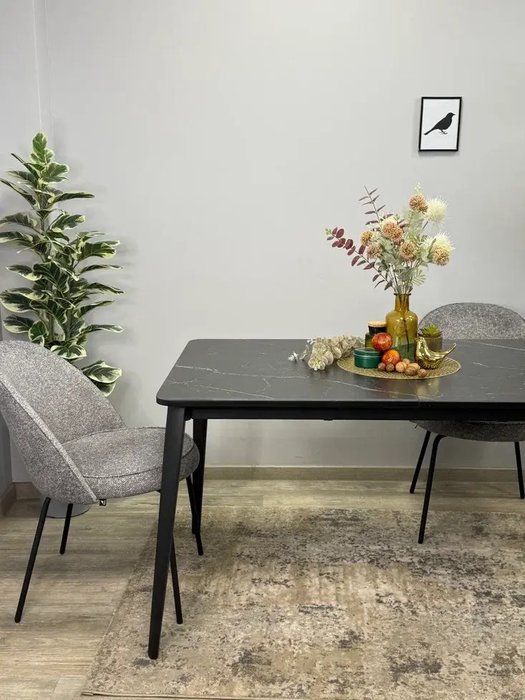 Раздвижной обеденный стол KS1400 черного цвета - лучшие Обеденные столы в INMYROOM