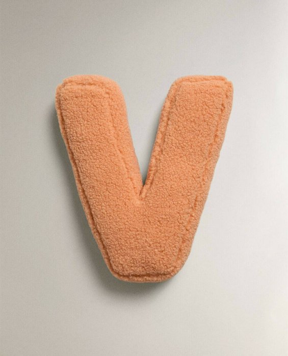Детская подушка Letter v