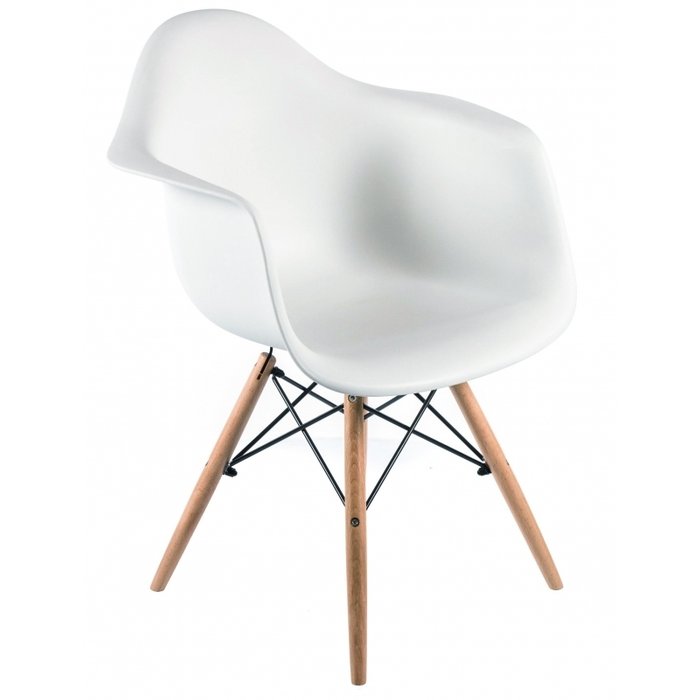 Белый стул с ножками из массива бука - купить Обеденные стулья по цене 5970.0