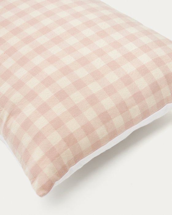 Чехол на подушку Yanil 30х50 бежево-розового цвета - лучшие Чехлы для подушек в INMYROOM