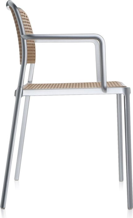 Стул Audrey с подлокотниками песочного цвета - лучшие Обеденные стулья в INMYROOM
