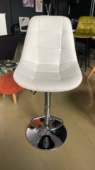 Барный стул белого цвета - купить Барные стулья по цене 2761.0