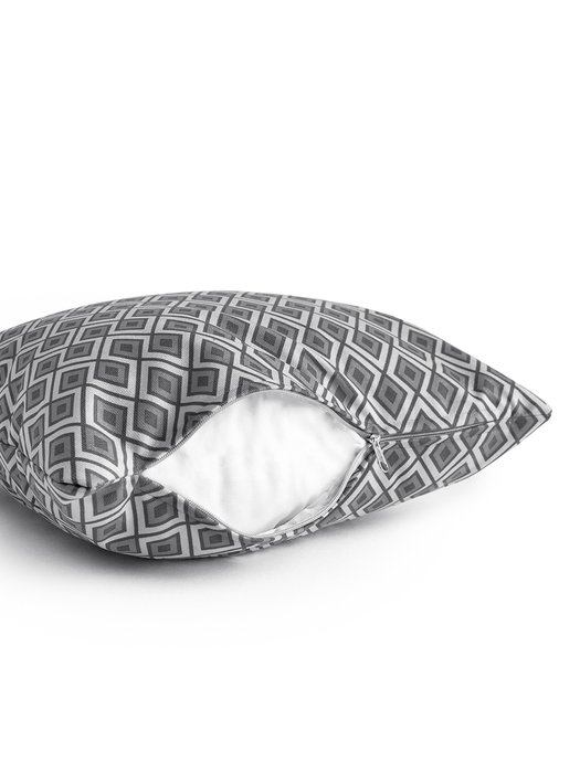 Декоративная подушка Lira 45х45 серого цвета - купить Декоративные подушки по цене 1368.0