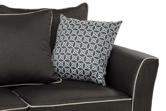 Трехместный диван серого цвета с подушками  - лучшие Прямые диваны в INMYROOM