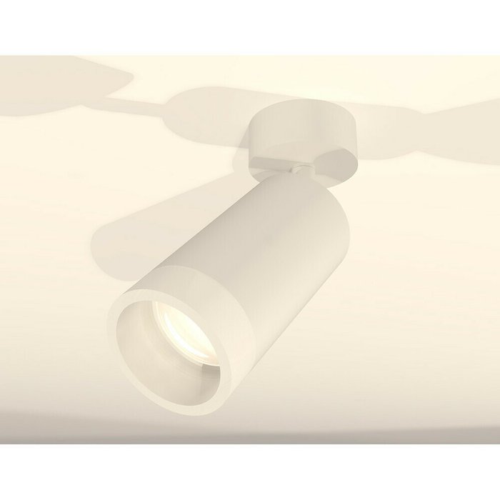 Светильник точечный Ambrella Techno Spot XM6322011 - купить Накладные споты по цене 4230.0