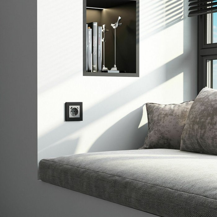 Рамка из стекла на 1 пост Senso черный soft-touch W0013108 - лучшие Розетки в INMYROOM Рамка из стекла на 1 пост Senso черный soft-touch W0013108 - лучшие Розетки в INMYROOM