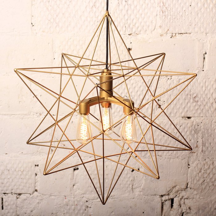 Подвесная люстра «Звезда» с тремя ретро лампочками золотая  - лучшие Подвесные люстры в INMYROOM