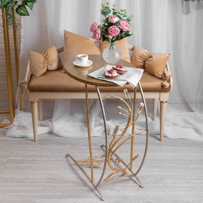 Столик приставной Oliva Branch золотого цвета - купить Кофейные столики по цене 15571.0