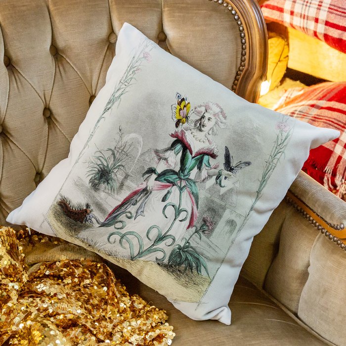 Декоративная подушка Искренняя Гвоздика бежевого цвета - купить Декоративные подушки по цене 2000.0