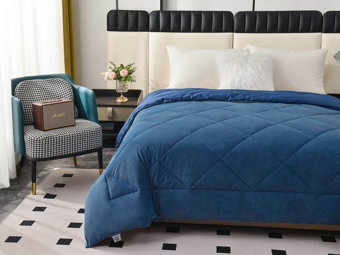 Одеяло Монако 220х240 синего цвета - лучшие Одеяла в INMYROOM